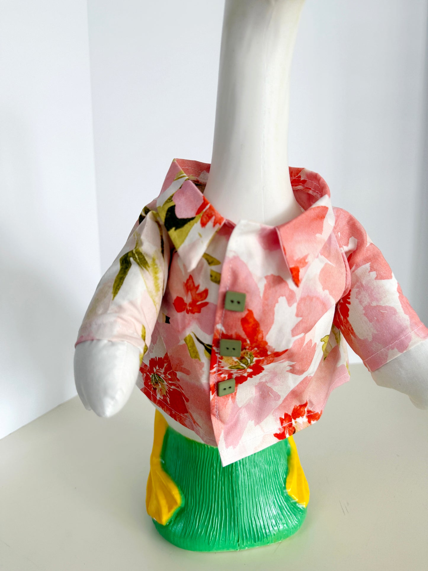 17" Goose Tropical Flower Shirt
