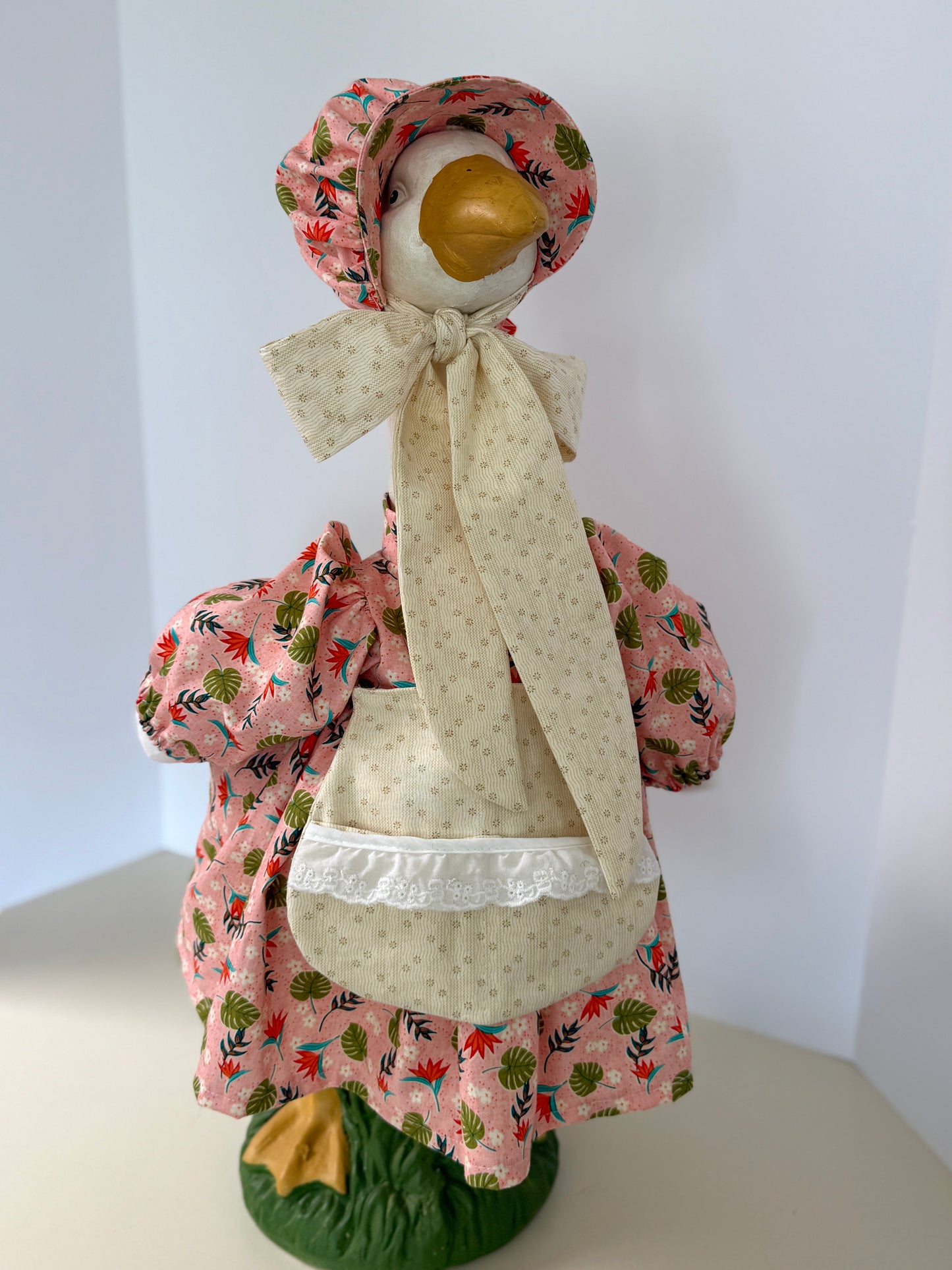 23” Goose Dress and Bonnet, Apron and Big Bow