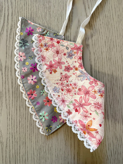 28" Goose Collar and Bonnet - Worn 2 ways and reversible