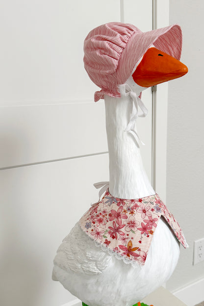28" Goose Collar and Bonnet - Worn 2 ways and reversible