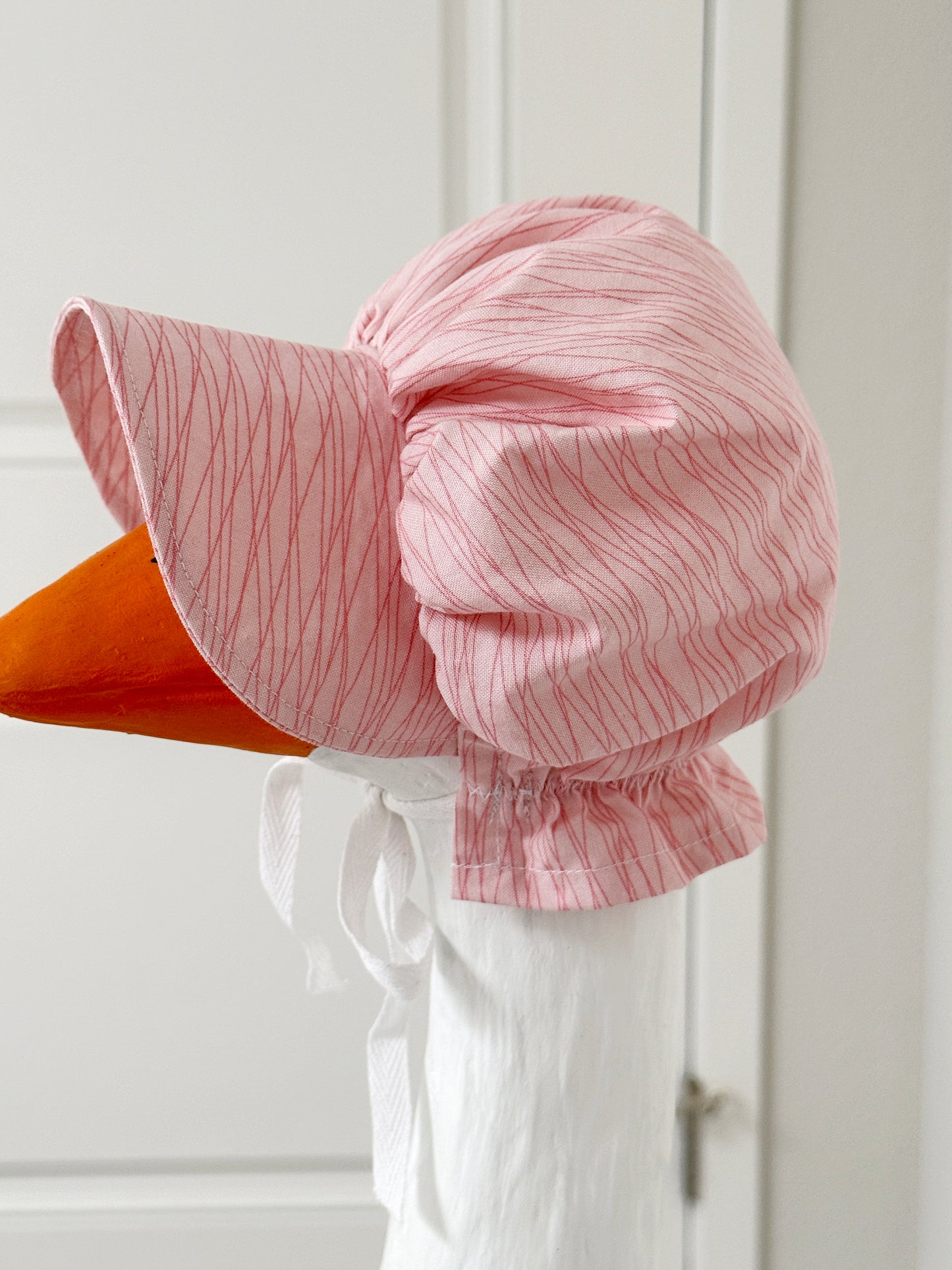 28" Goose Collar and Bonnet - Worn 2 ways and reversible