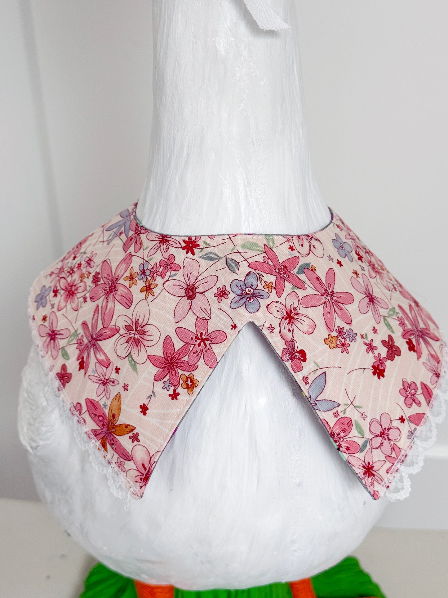 28" Goose Collar and Bonnet - Worn 2 ways and reversible