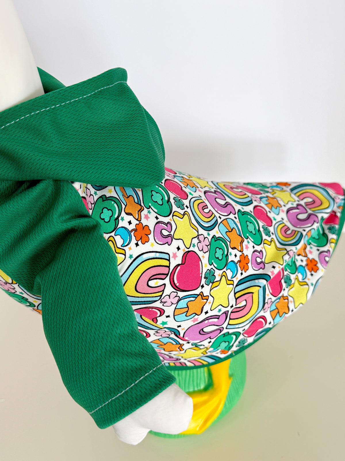 17-21" St Patty's Hoodie Lucky Charms  Porch Goose