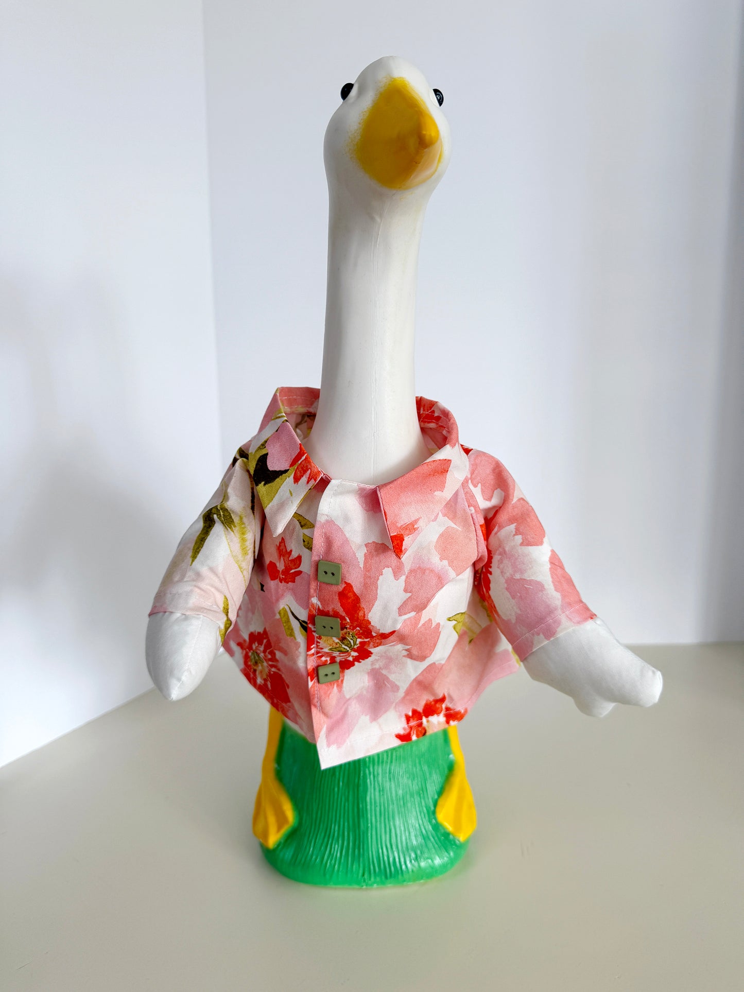 17" Goose Tropical Flower Shirt