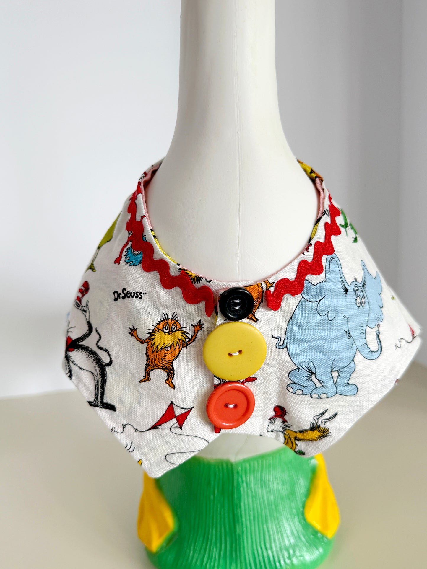 17" Goose Reversible Vest - Dr Seuss and Smiley Face