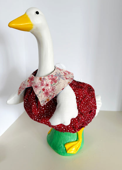 17" Goose Red Dress and Reversible Collar