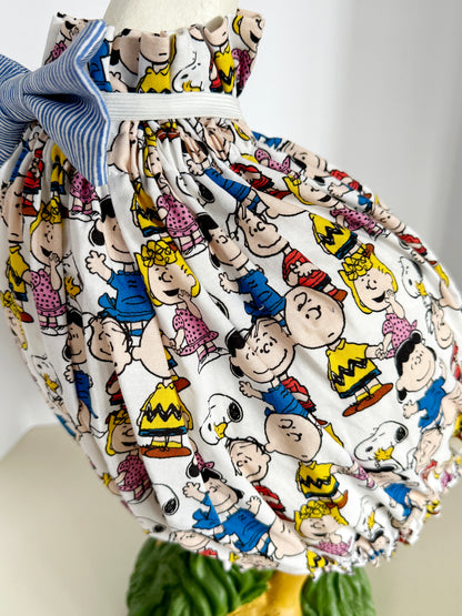 23" Goose Dress and Bow Tie Peanuts/Snoopy/Charlie Brown