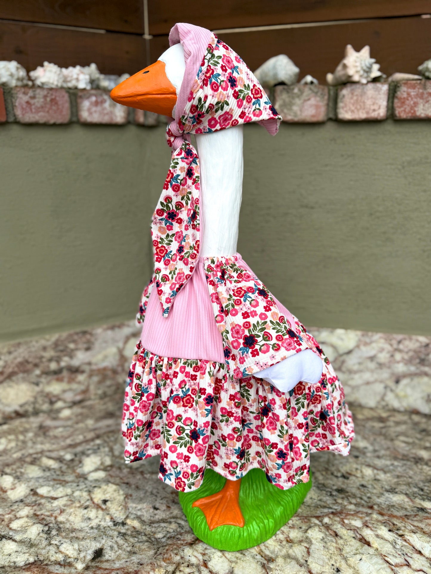 28" Goose pink floral knit Dress and Head Scarf