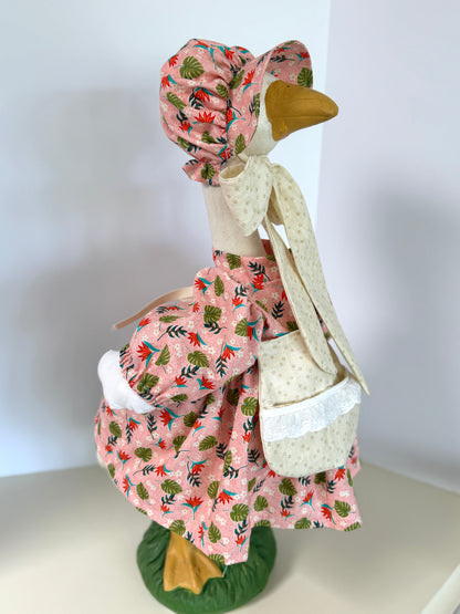 23” Goose Dress and Bonnet, Apron and Big Bow