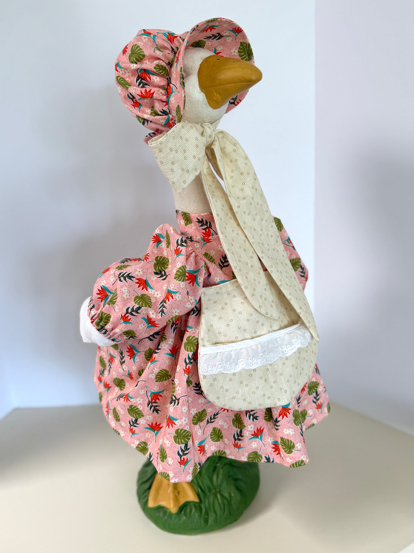23” Goose Dress and Bonnet, Apron and Big Bow