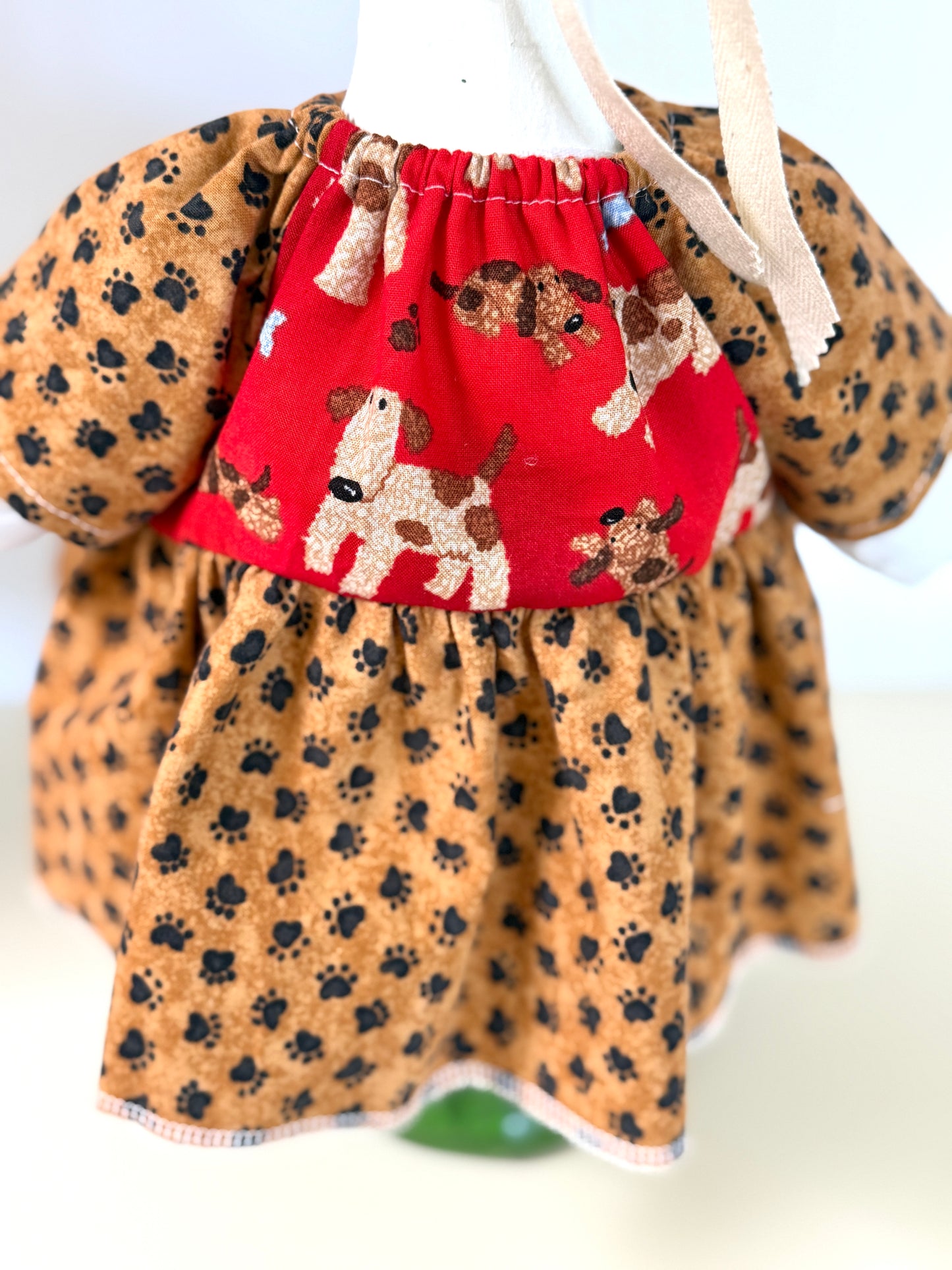 21" or 17” Goose Dog Paw Dress and Bonnet