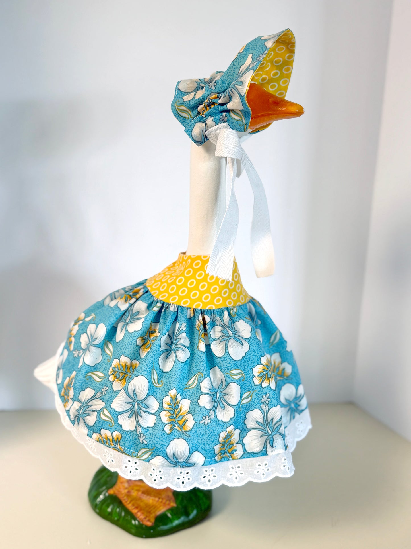 17" Daisy Goose Dress and Bonnet - Digital Sewing Pattern