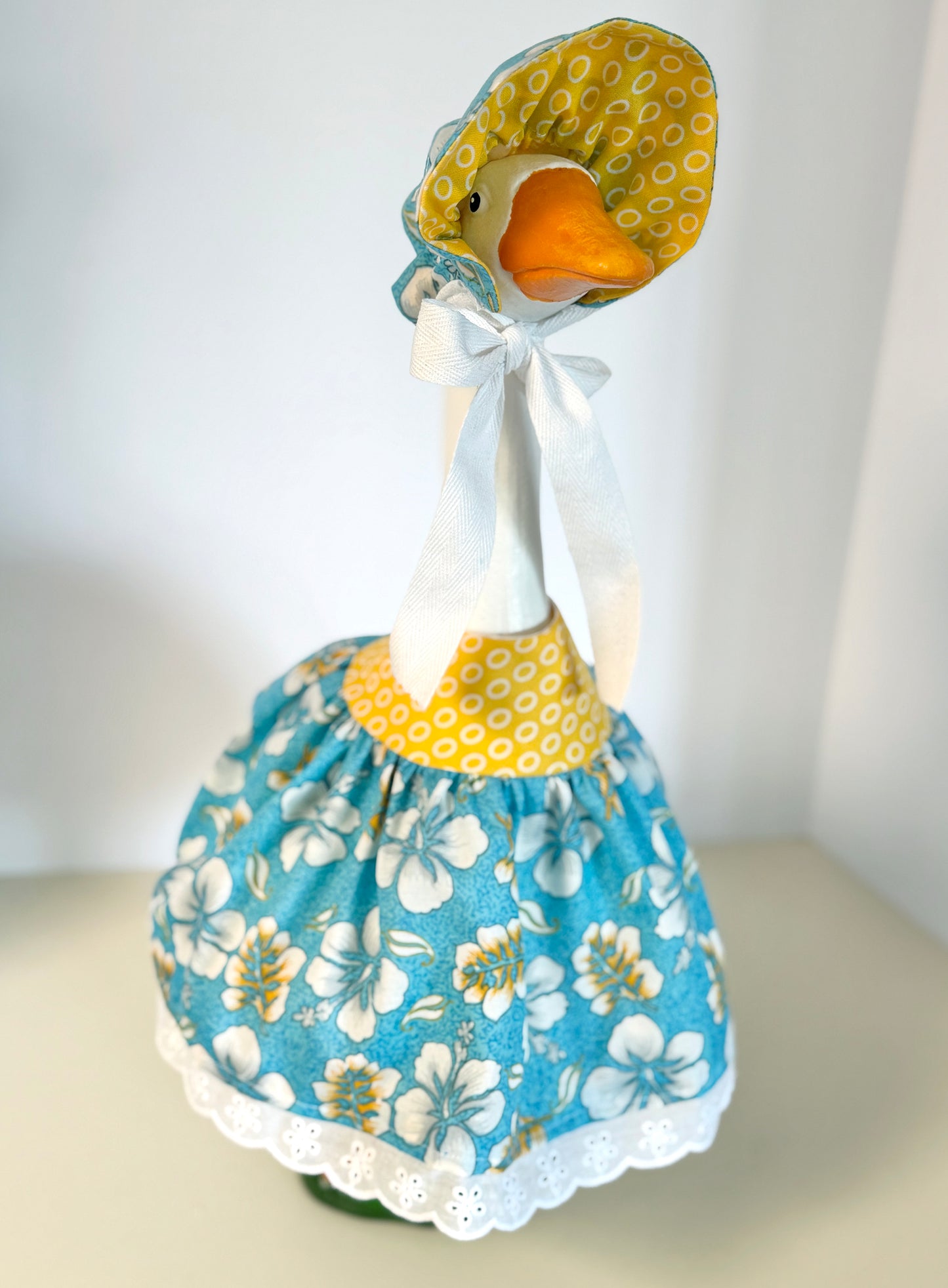 17” Daisy Goose Hawaiian Print Dress and Bonnet
