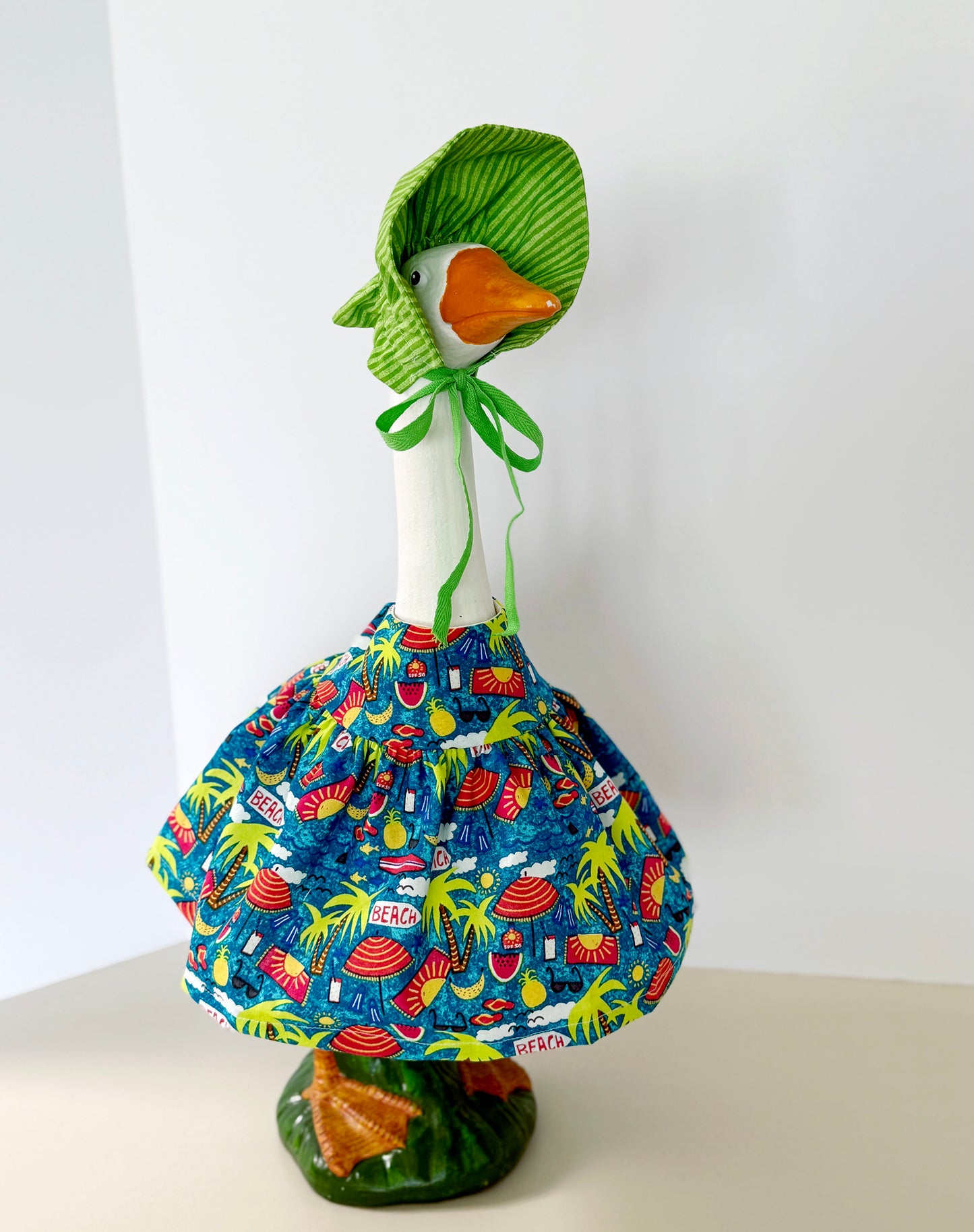 17" Daisy Goose Dress and Bonnet - Digital Sewing Pattern