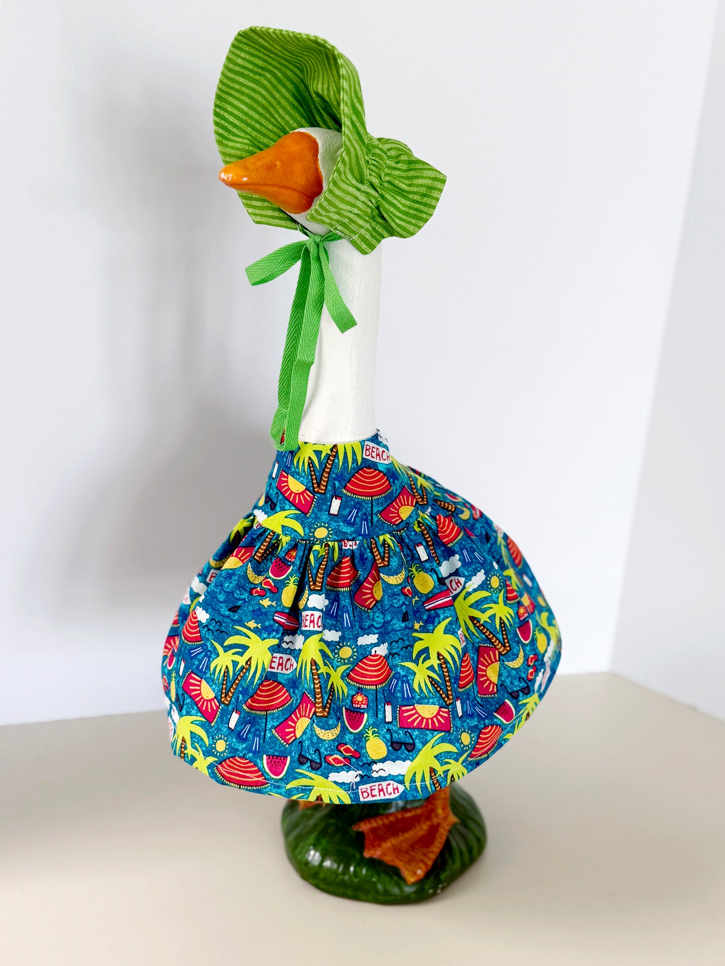 17" Daisy Goose Dress and Bonnet - Digital Sewing Pattern