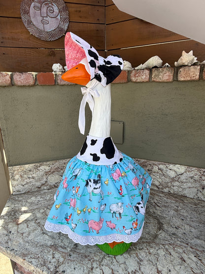 28" Daisy Goose Dress and Bonnet - Digital Sewing Pattern