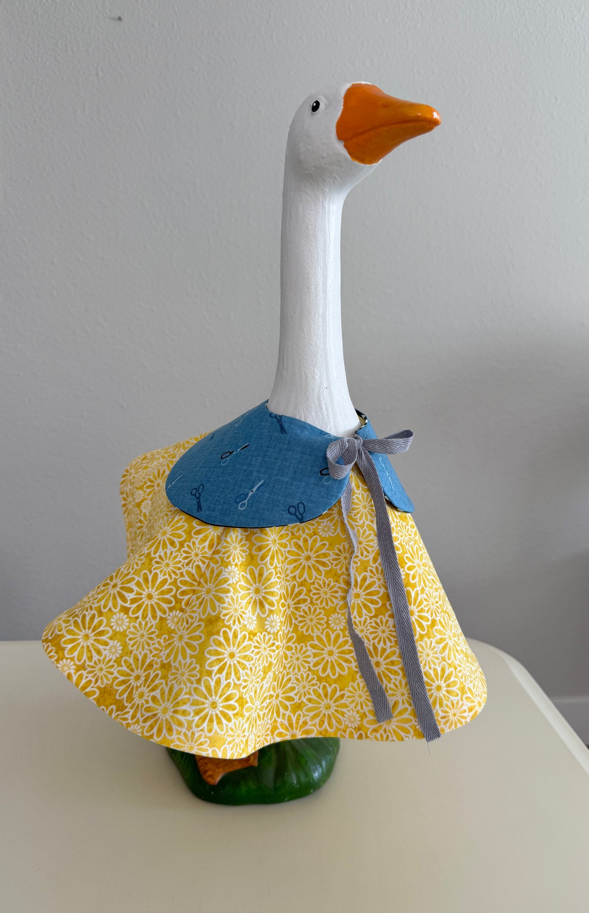 17-21" Porch Goose Basic Dress and Collar - Digital Sewing Pattern