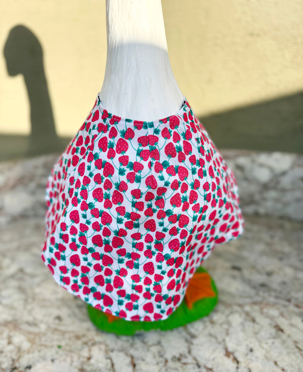 28”  Cow & Valentine Vest- porch goose (Copy)