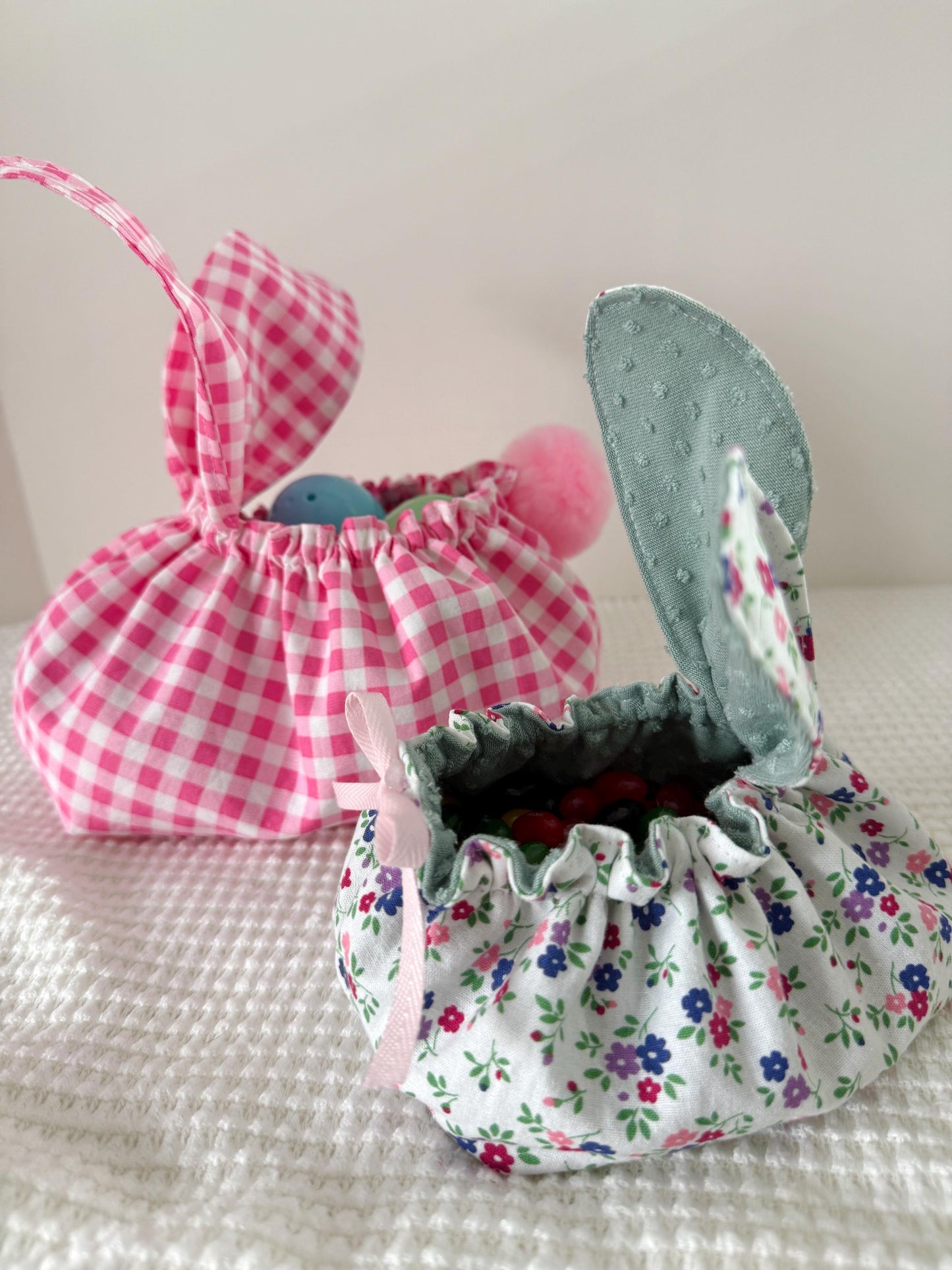 Fabric Bunny Basket - PDF Digital Download Sewing pattern - treat holder, gift wrap, home decor