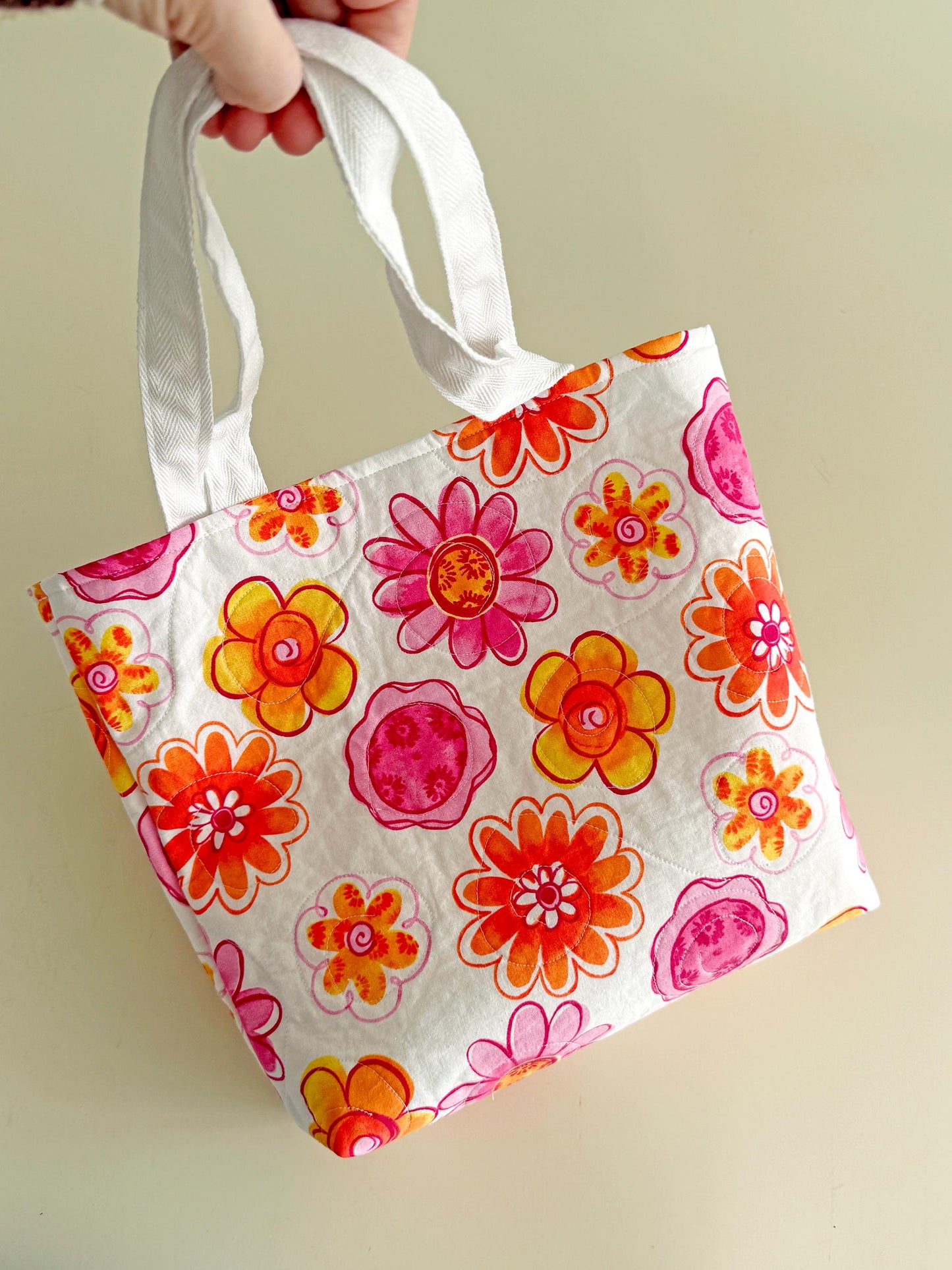 Tote Bag -Beginner Sewing Pattern - Digital PDF - two sizes