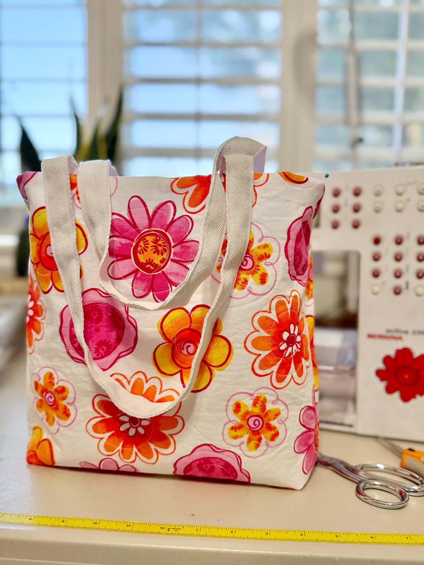 Tote Bag -Beginner Sewing Pattern - Digital PDF - two sizes