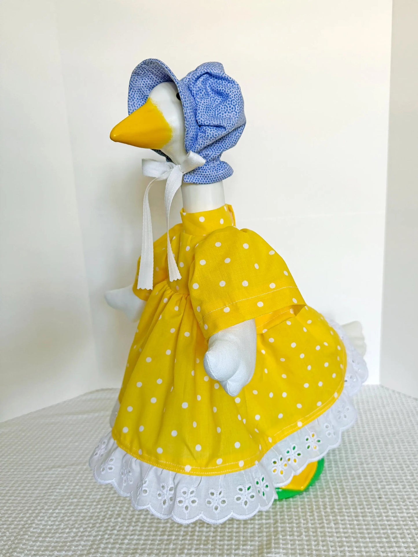 17 Inch Porch Goose Dress, Bonnet, Apron and Wings. Digital Sewing Pattern
