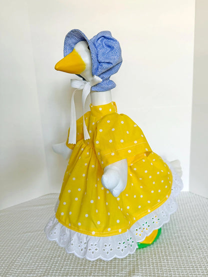 17 Inch Porch Goose Dress, Bonnet, Apron and Wings. Digital Sewing Pattern